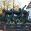Drie Schaatsers - Katwijk aan den Rijn - Gerard Brouwer