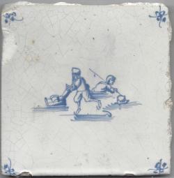 Twee schaatsers, één door het ijs gezakt