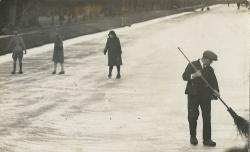 27-01-1929 - Bij Huis ten Bosch