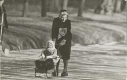 11-1-1940  Bij Huis ten Bosch