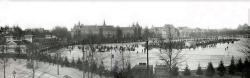 Foto ijsbaan Museumplein vanaf de Lairessestraat 1927