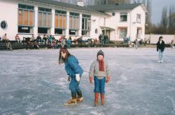 IJsbaan IJsbaanpad met het clubhuis, 1979