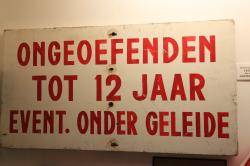 Bord voor gebruik van de  IJsbaan