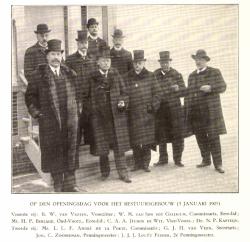 Bestuur bij opening club- en bestuurgebouw Museumplein 3 januari 1905