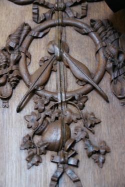 Preekstoel met schaatsen