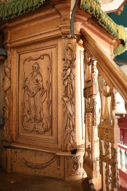 Preekstoel kerk Weinterp