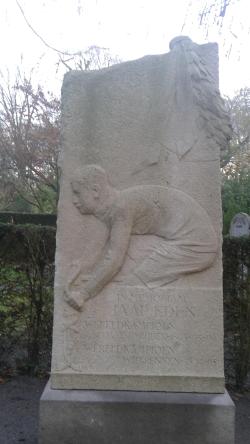 Grafmonument Jaap Eden