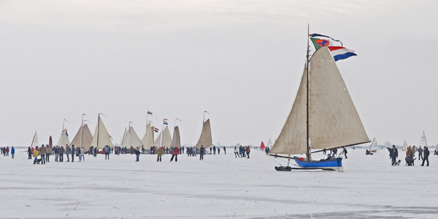 IJszeilen op de Gouwzee 4 februari 2010